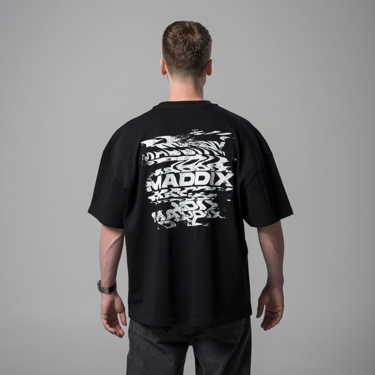 Maddix Tee