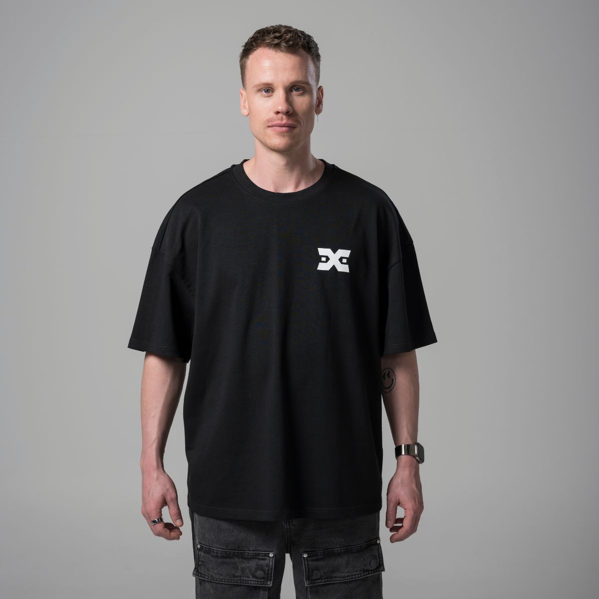 Maddix Tee